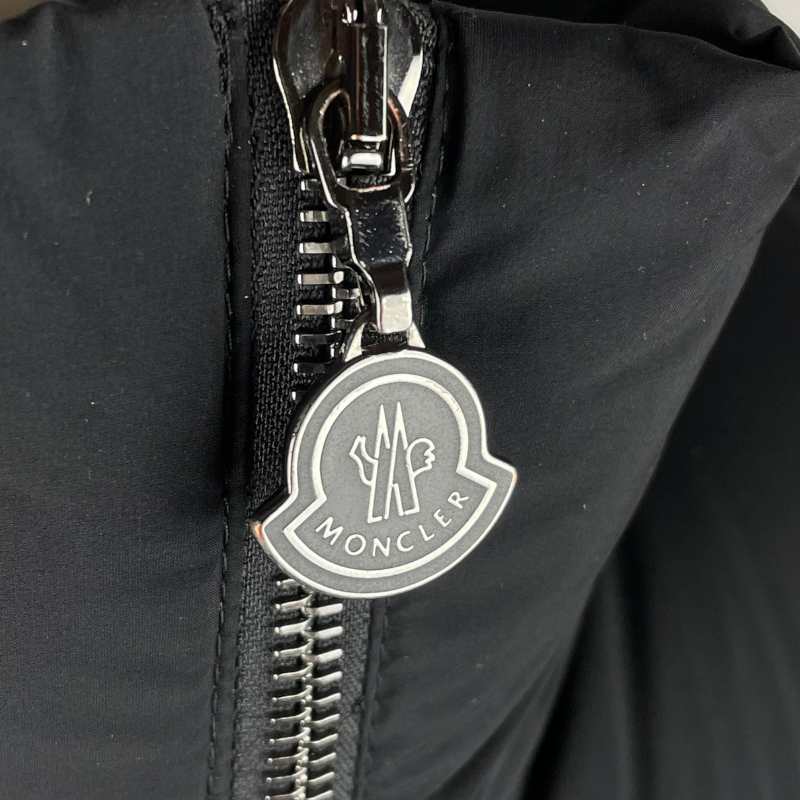 Moncler Steppjacke · Schwarz