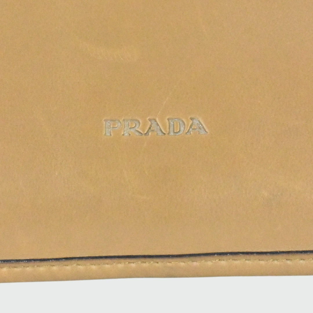Prada Aktentasche mit Regenschirm